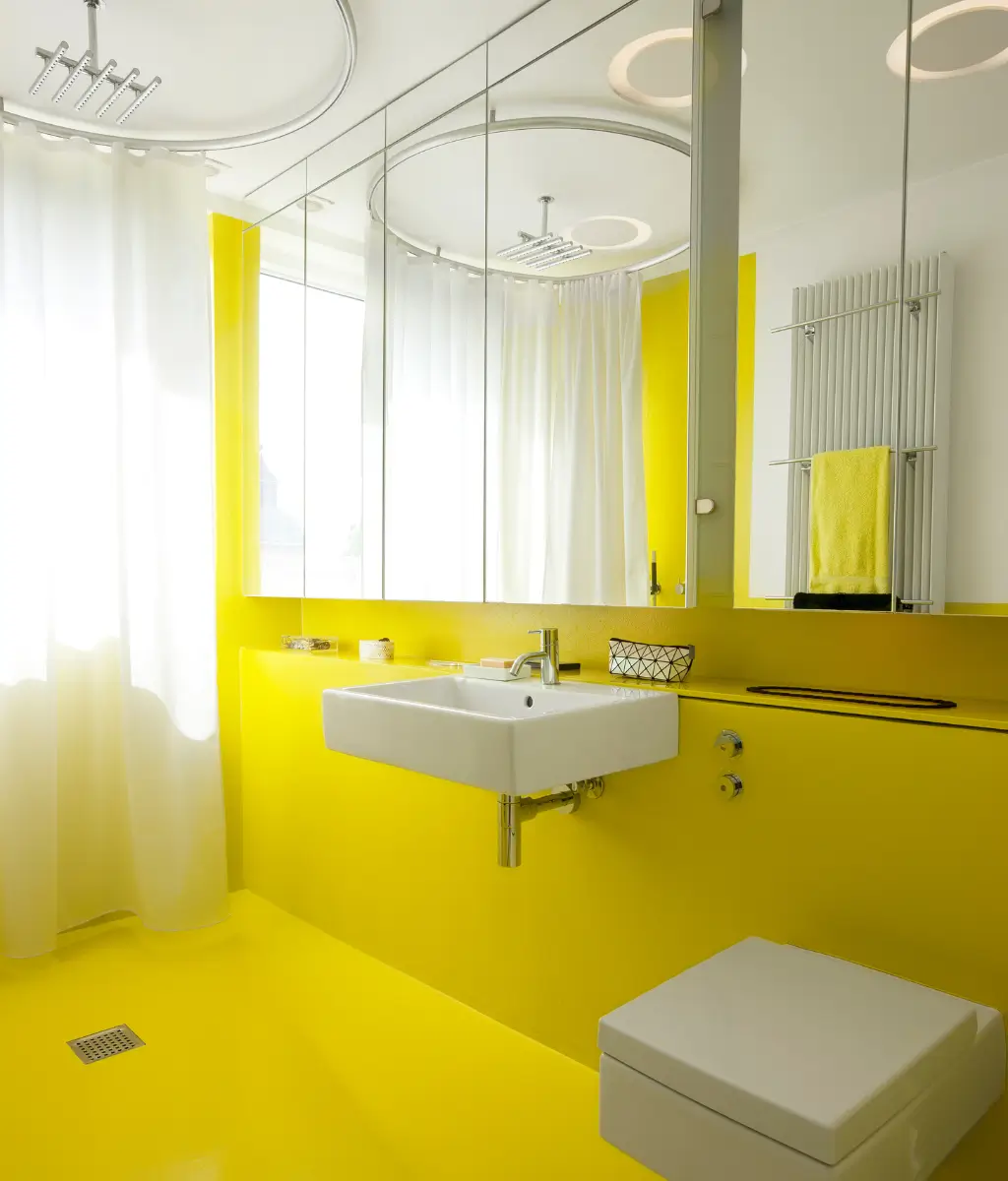 Our dedicated en-suite bathroom fitters bring over 15 years of specialist trade experience to every job